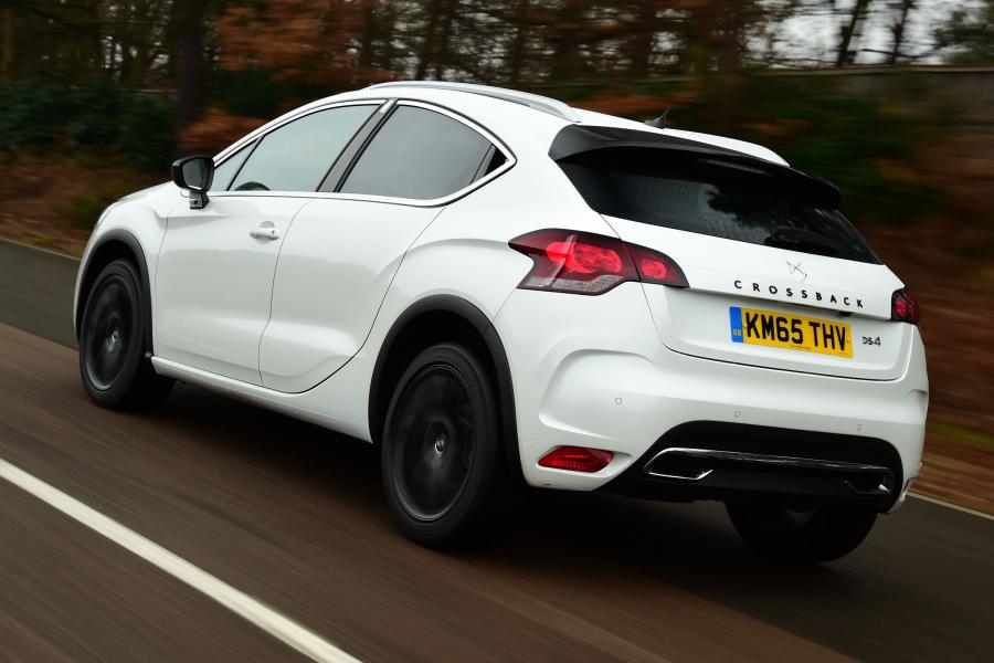  DS 4 Crossback 2015 года  (UK) (фото 16 из 22)
